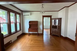 93 Dartmouth St, Holyoke, MA 01040 - Photo 8
