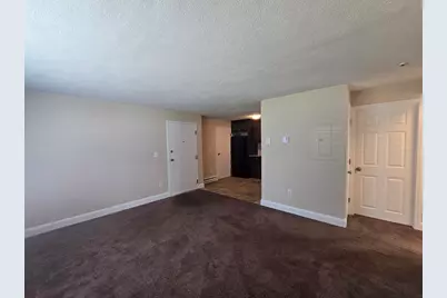 725 Broad St #4, Weymouth, MA 02189 - Photo 6