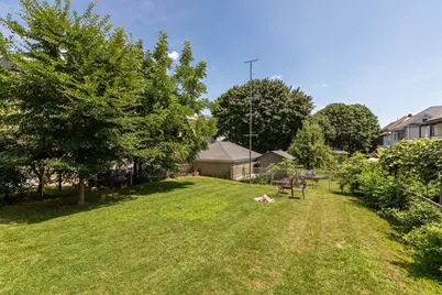 618 Summer St, New Bedford, MA 02746 - Photo 24