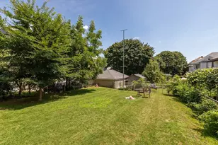 618 Summer St, New Bedford, MA 02746 - Photo 24