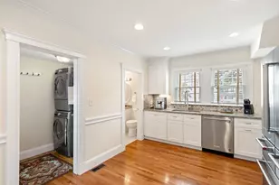 40 Ansonia Rd, Boston, MA 02132 - Photo 8