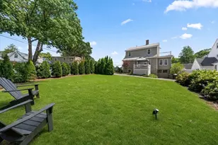 40 Ansonia Rd, Boston, MA 02132 - Photo 40