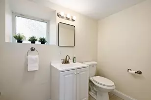 40 Ansonia Rd, Boston, MA 02132 - Photo 32