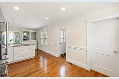 40 Ansonia Road, Boston, MA 02132 - Photo 10
