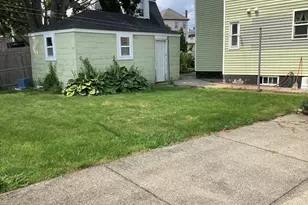 28 Gosnold St, New Bedford, MA 02740 - Photo 18