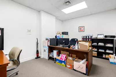 1074 Massachusetts Ave, Arlington, MA 02476 - Photo 16