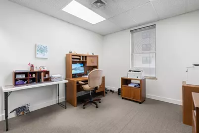 1074 Massachusetts Ave, Arlington, MA 02476 - Photo 12