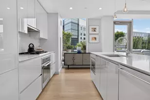 135 Seaport Blvd, Boston, MA 02210 - Photo 4