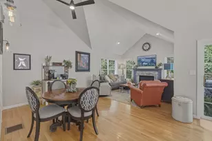 6 Wyndbrook Ln, Tyngsborough, MA 01879 - Photo 6
