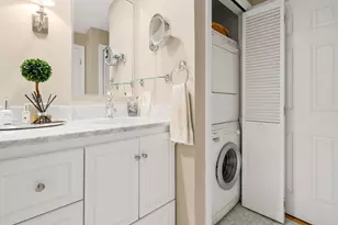 8 Dartmouth St, Boston, MA 02116 - Photo 12