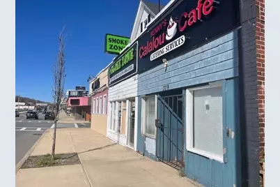 379 Park Ave #B, Worcester, MA 01610 - Photo 8