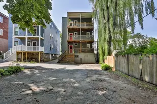 238 Poplar St, Boston, MA 02131 - Photo 16