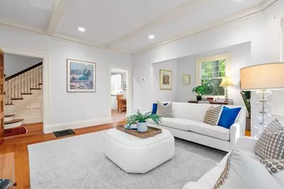 292 Clinton Rd, Brookline, MA 02445 - Photo 8