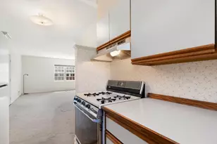173 Lake Shore Rd, Boston, MA 02135 - Photo 18