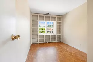 173 Lake Shore Rd, Boston, MA 02135 - Photo 22