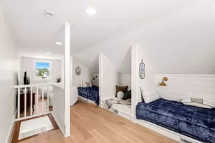 4 Union Ave, Mattapoisett, MA 02739 - Photo 26