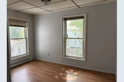 48 Mt Pleasant Ave #2R, Leominster, MA 01453 - Photo 2
