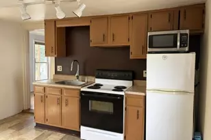 48 Mt Pleasant Ave, Leominster, MA 01453 - Photo 6