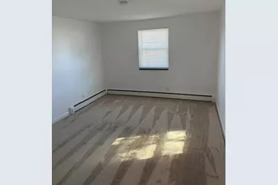 189 River St #4, Waltham, MA 02453 - Photo 6