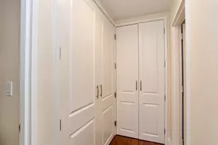 566 Commonwealth Ave, Boston, MA 02215 - Photo 18