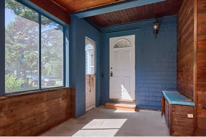 87 Holyoke St, Easthampton, MA 01027 - Photo 4