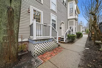68 Pleasant St #3, Newburyport, MA 01950 - Photo 18