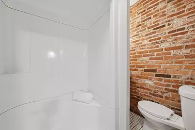 68 Pleasant St #3, Newburyport, MA 01950 - Photo 12