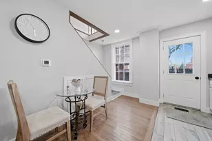 68 Pleasant St, Newburyport, MA 01950 - Photo 6