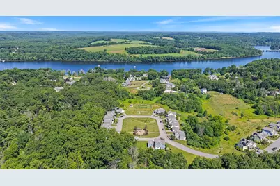 28 Follinsbee Ln #28, West Newbury, MA 01985 - Photo 40