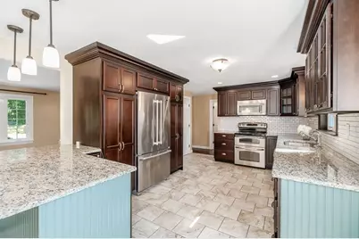 32 Knowlton Street, Hamilton, MA 01982 - Photo 10