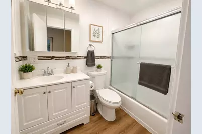 20 Main St #1, Somerville, MA 02145 - Photo 4