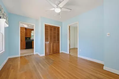 98 Pleasant St, Franklin, MA 02038 - Photo 6