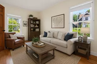 98 Pleasant St, Franklin, MA 02038 - Photo 2