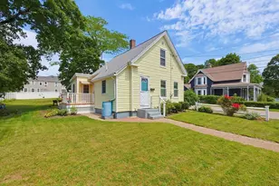 98 Pleasant St, Franklin, MA 02038 - Photo 28