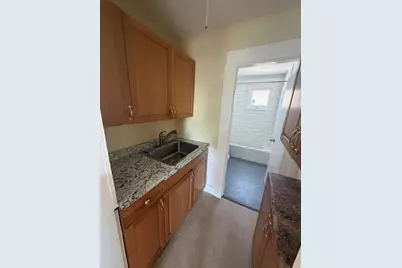 8 Wilson St #3, Lynn, MA 01902 - Photo 4