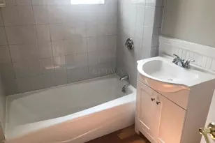 12 Lincoln Ave, Somerville, MA 02145 - Photo 8