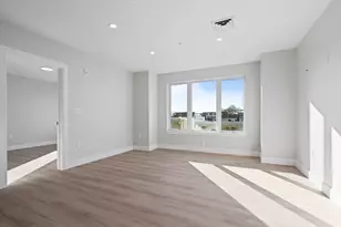 25 2nd St, Chelsea, MA 02150 - Photo 20