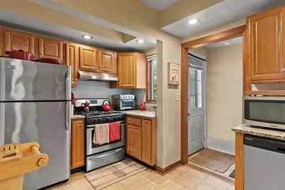 130-132 Summer Street #130, Medford, MA 02155 - Photo 6