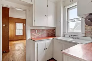160 Hampshire St, Lowell, MA 01850 - Photo 14