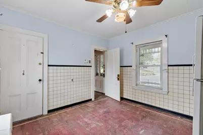 160 Hampshire St, Lowell, MA 01850 - Photo 16