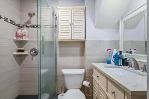 81 5th Ave, Lowell, MA 01854 - Photo 12