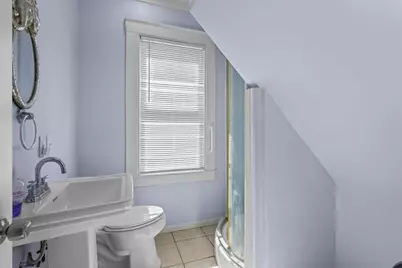81 5th Ave, Lowell, MA 01854 - Photo 6