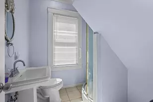 81 5th Ave, Lowell, MA 01854 - Photo 6
