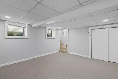 81 5th Ave, Lowell, MA 01854 - Photo 16