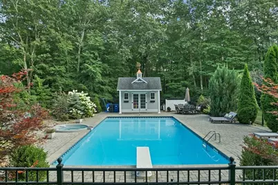 8 Hemlock Lane, Groveland, MA 01834 - Photo 38