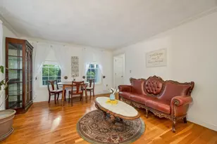 8 Hemlock Ln, Groveland, MA 01834 - Photo 6