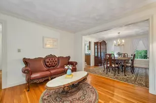 8 Hemlock Ln, Groveland, MA 01834 - Photo 10