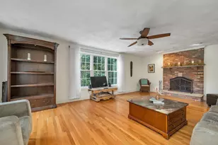 8 Hemlock Ln, Groveland, MA 01834 - Photo 12