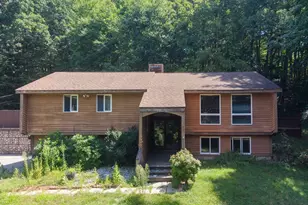 426 Cronin Rd, Warren, MA 01585 - Photo 1