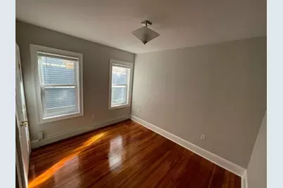 19 Harold St #1, Somerville, MA 02143 - Photo 4